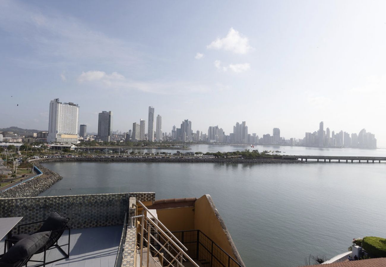 Apartamento en Ciudad de Panamá - Penthouse de revista, vistas 360º, piscina cristal