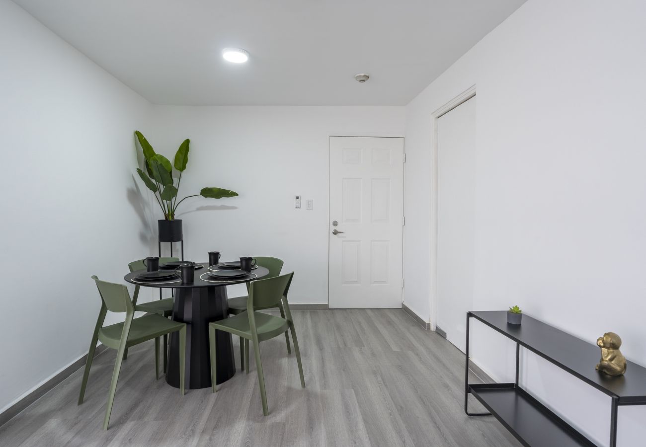 Apartamento en Ciudad de Panamá - Moderno 2BR de Diseño en Panama City 6A