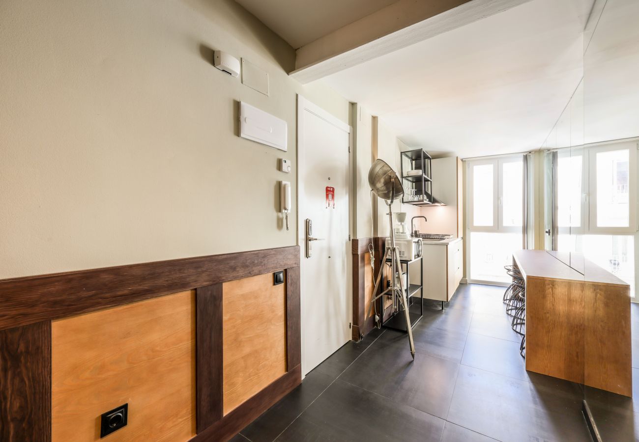 Apartment in Madrid - Design loft in CHUECA I4I