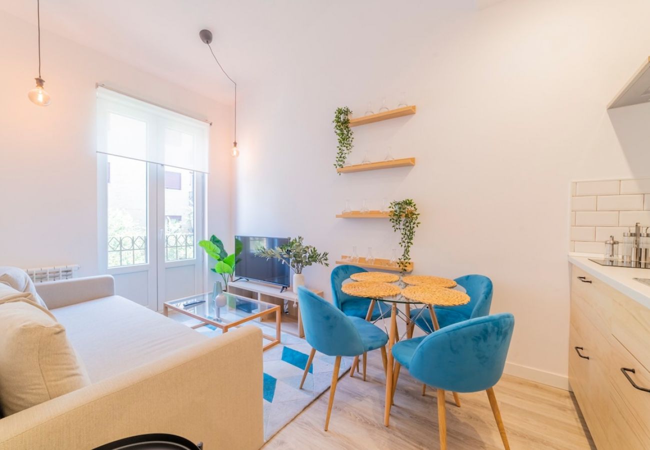 Apartment in Madrid - Incredible Quadruple Apartment in Atocha, 4C 