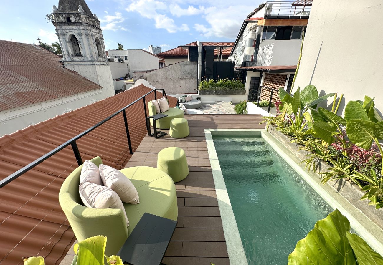 Studio in Ciudad de Panamá - Incredible designer studio with pool, rooftop and patio in Boutique Hotel Mari10